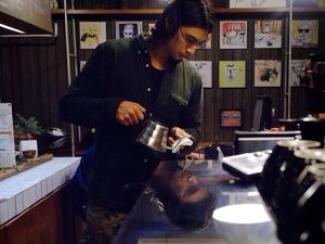 Yuk, Kenalan dengan Daniel Adnan, Aktor Pendatang Baru yang Hobi Ngopi Yuk, Kenalan dengan Daniel Adnan, Aktor Pendatang Baru yang Hobi Ngopi