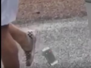 Viral Aksi Keke Challenge yang Mendunia dan Berujung Tragis Viral Aksi Keke Challenge yang Mendunia dan Berujung Tragis