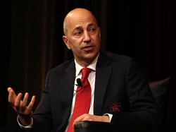 Arsenal Bantah Kabar Gazidis Bakal Gabung AC Milan