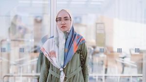 Foto: Deretan Gaya Selebgram Pakai Hijab Ikan Bawal yang Lagi Tren