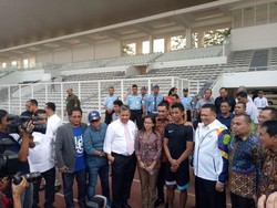 Tinjau Persiapan Asian Games di GBK, Bamsoet Foto Bareng Zohri