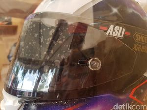 Lapisan Tear Off untuk Helm Harian, Perlukah? Lapisan Tear Off untuk Helm Harian, Perlukah?