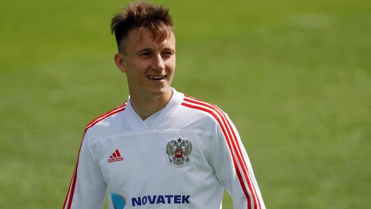 Aleksandr Golovin disebut telah menolak Chelsea untuk gabung AS Monaco (Foto: Tatyana Makeyeva/Reuters)