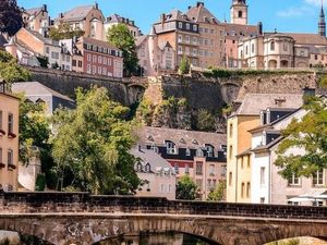 Negara Kecil Ini Berambisi Memimpin Penjelajahan Antariksa