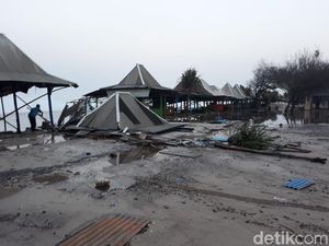 147 Gazebo Hilang Diterjang Gelombang Tinggi di Gunungkidul