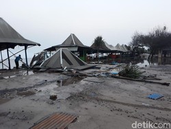 147 Gazebo Hilang Diterjang Gelombang Tinggi di Gunungkidul