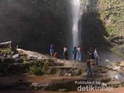 Ada Pelangi di Matamu, Eh di Air Terjun Ini