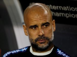 Diganggu Klopp, Guardiola Tinggalkan Konferensi Pers