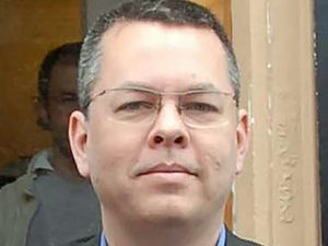 2 Menteri Turki Dijatuhi Sanksi Terkait Penahanan Pendeta AS