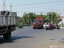 Berbulan-bulan Hanya Lampu Kuning, Lalu Lintas di Pasuruan Kacau