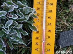 Suhu Dieng Masih Minus 3 Derajat Celsius, Ini Pesan untuk Wisatawan