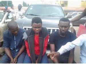 Karyawan Ini Jual Land Cruiser Prado Milik Bosnya Rp 2 Juta Saja