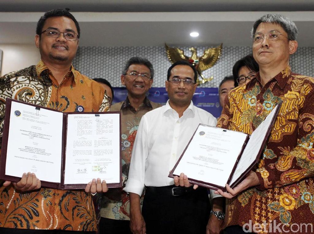 Proyek Pelabuhan Patimban Dimulai Agustus, Tahap I Rp 9 Triliun Proyek Pelabuhan Patimban Dimulai Agustus, Tahap I Rp 9 Triliun