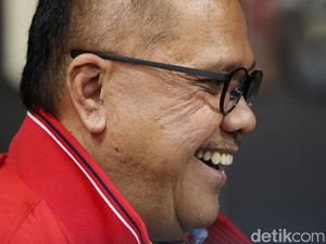 Junimart: Monggo Nurdin Halid Rayu Ganjar, Kader PDIP Solid! Junimart: Monggo Nurdin Halid Rayu Ganjar, Kader PDIP Solid!