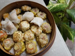 Kenyal Mulur Gurih, Shu Mai Mozzarella yang Sedang Hits