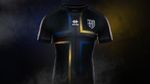 Hitam dan Elegannya Jersey Baru Parma