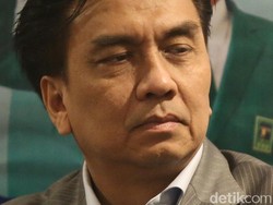 Effendi Simbolon: Ego Jenderal Andika dan Jenderal Dudung Merusak Tatanan!