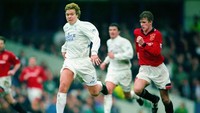 Tomas Brolin dikenal sebagai salah satu pemain paling berbakat dari awal hingga pertengahan 1990-an. Moncer bersama Parma, Brolin meredup setelah pindah ke Leeds United, salah satunya karena persoalan berat badan. Foto: Clive Brunskill/Allsport/Getty Images