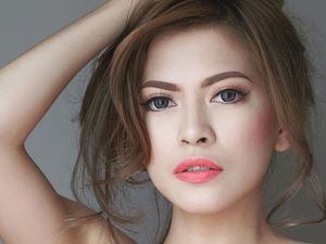 Kepincut Paras Cantik Wanita yang Disebut Montir Terseksi Kepincut Paras Cantik Wanita yang Disebut Montir Terseksi