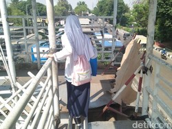 Setahun Rusak, Bina Marga Perbaiki JPO Daan Mogot Malam Ini