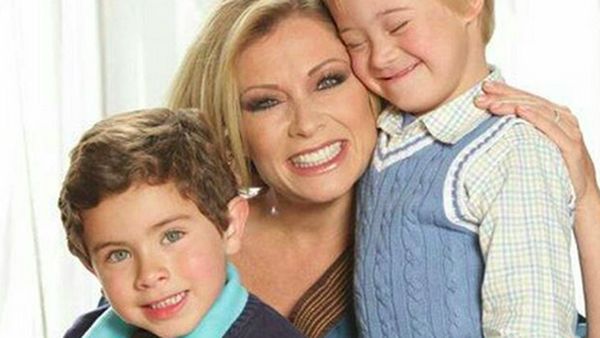 Kedekatan Leticia Calderon si Esmeralda dengan Putranya