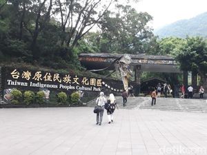 Foto: Taman Budaya Taiwan yang Tidak Mirip China