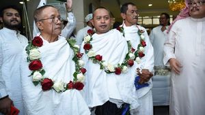 Potret Rombongan Jemaah Haji Pertama yang Tiba di Mekah