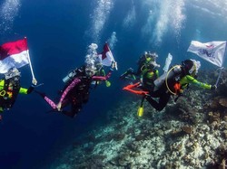 Para Penyelam Wanita Indonesia Ingin Pecahkan Rekor Dunia Tahun Ini