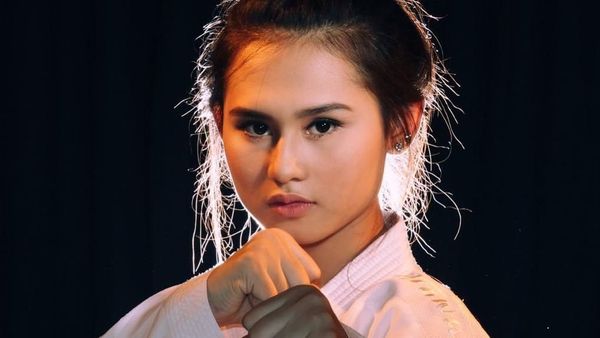 Wajah Imut Ceyco Georgia, Karateka Indonesia yang Mirip Vanesha Prescilla