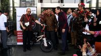 Sepeda dari Pegawai KPK untuk Pengungkap Serangan ke Novel