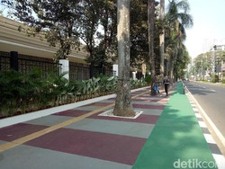 Trotoar SUGBK Ramah untuk Pejalan Kaki, tapi...