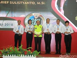 5 Catar Akpol dengan Nilai Tertinggi Dapat Trofi