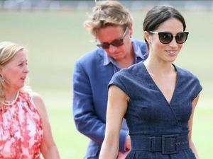 Kakak Tiri Bantah Meghan Markle Berencana Kunjungi Sang Ayah Kakak Tiri Bantah Meghan Markle Berencana Kunjungi Sang Ayah