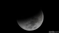 Merekam Peristiwa Gerhana Bulan Total