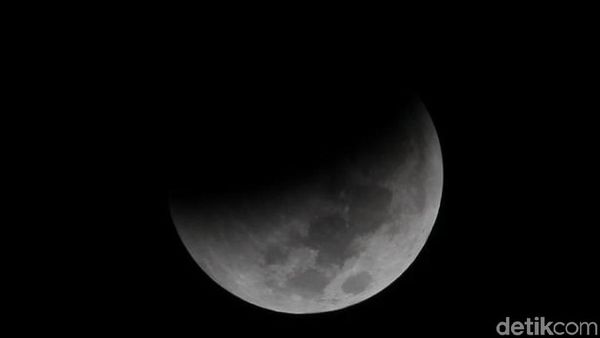 Merekam Peristiwa Gerhana Bulan Total
