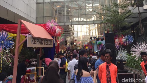 Aih.... Meriahnya Gala Premier Film Si Doel The Movie