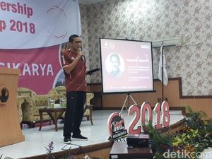 Hadiri Seminar Mahasiswa, Sandi Singgung Panasnya Pilpres 2019