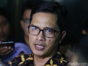 KPK Masih Periksa 10 Orang dari OTT di Kabupaten Bekasi KPK Masih Periksa 10 Orang dari OTT di Kabupaten Bekasi
