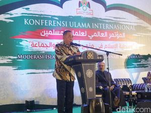 Menhan Ingatkan ASEAN Urus Pengungsi Rohingya Agar Tak Masuk ISIS Menhan Ingatkan ASEAN Urus Pengungsi Rohingya Agar Tak Masuk ISIS