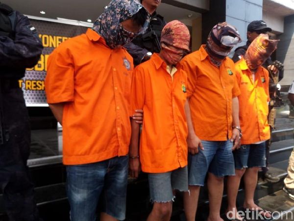 Foto: Penampakan 4 Tersangka Penembak Mati Pengusaha di Penjaringan