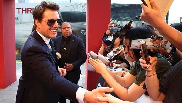 Premier Si Doel The Movie, Gagahnya Tom Cruise hingga Cantiknya Dian Sastro