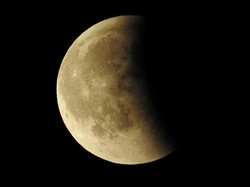 Tahun Ini India, Israel, dan China Balapan ke Bulan