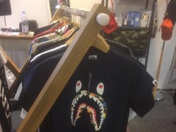 Brand Off White Hingga Supreme Diskon di Streetwear Market Kuningan City