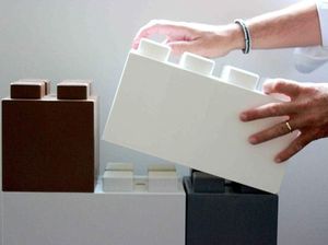 Bangun Rumah Pakai Balok Lego, Memang Bisa?