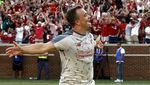 Foto: Gol Salto Tandai Debut Xherdan Shaqiri di Liverpool