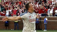 Liverpudlians bakal berharap Shaqiri akan terus bisa memperlihatkan aksi serupa di laga-laga kompetitif musim 2018/2019. (Foto: JEFF KOWALSKY/AFP)