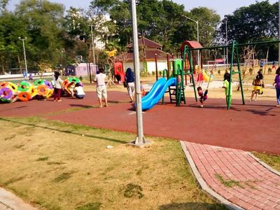 Banyak Fasilitas Olahraga di Lapangan Banteng, Bisa Ngapain Aja Ya?