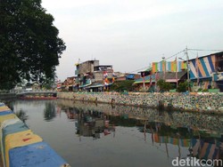 Saga Kali Item: Waring Dibentang, Microba Dilepaskan