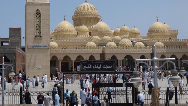 Menikmati Kota Resor Musim Panas Hurghada