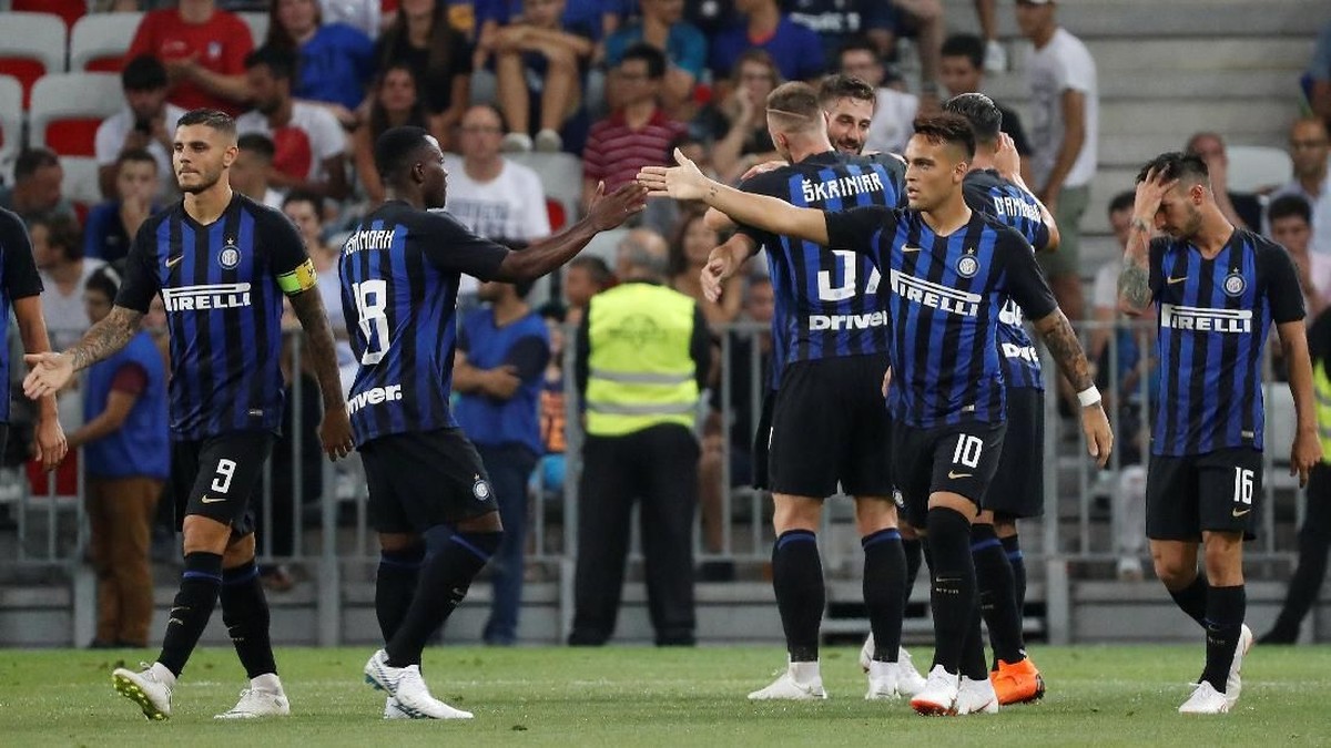 Inter Milan didoakan salah satu mantan pemainnya, Ronaldo, meraih target-targetnya musim ini (Foto: Eric Gaillard/Reuters)